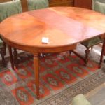 303 3598 DINING TABLE